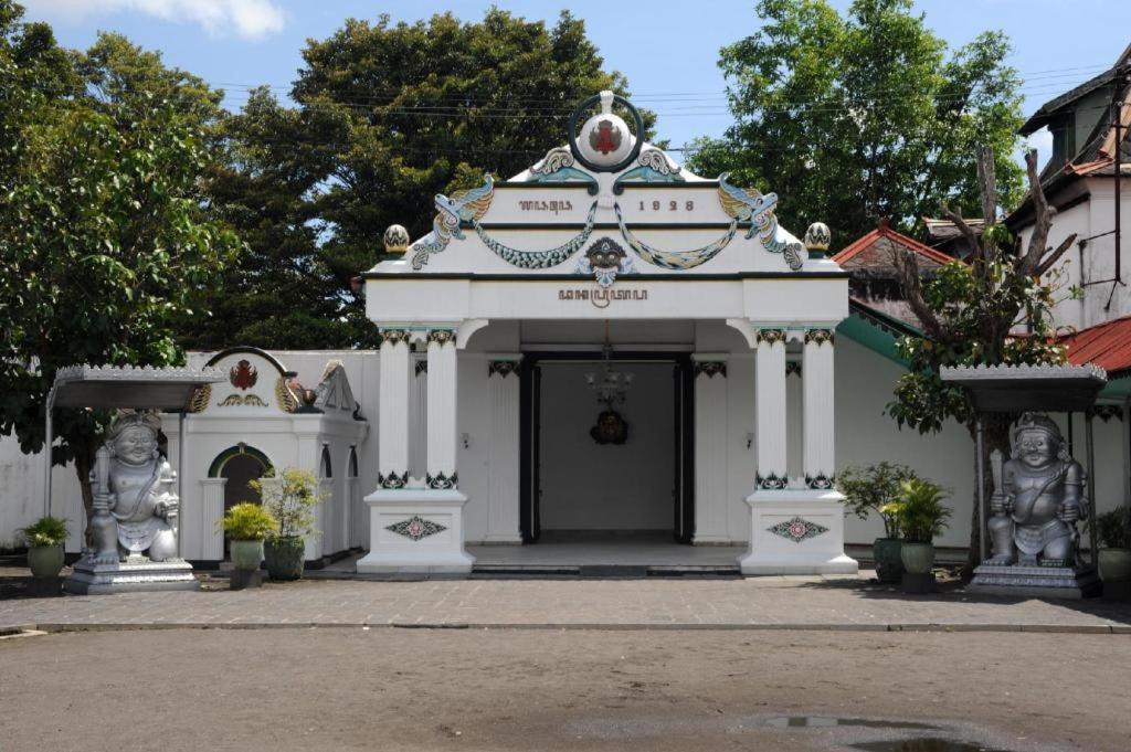 Tasik Jogja Hotel Yogyakarta Eksteriør billede
